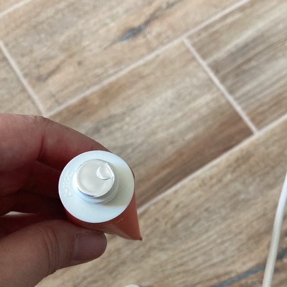 New Beautycounter Mandarin Violet hand cream - Picture 2 of 2